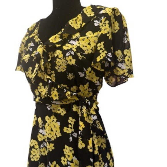 🌼 Michael Kors Floral Ruffle Midi Dress – Size Small - Picture 4 of 7